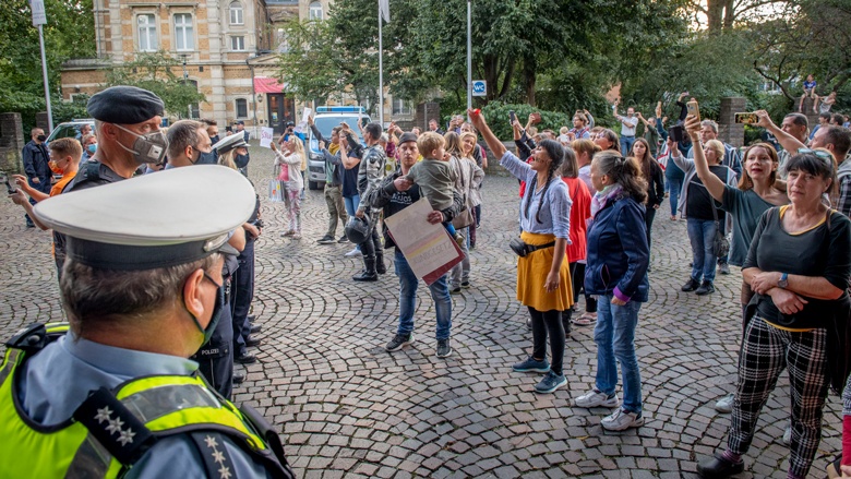 Unter den Demonstranten waren auch viele Kinder