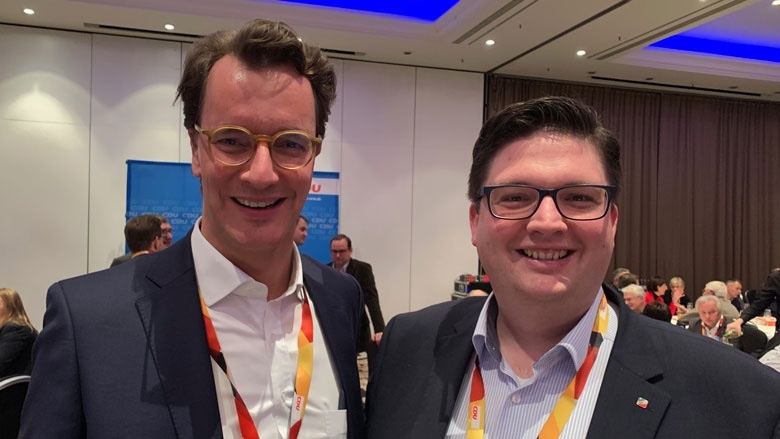 NRW-Verkehrsminister Hendrik Wüst mit Christian Buchen