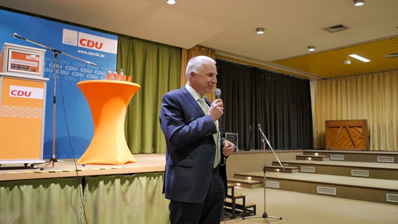 Rainer Deppe bei der Lokalkonferenz in Burscheid