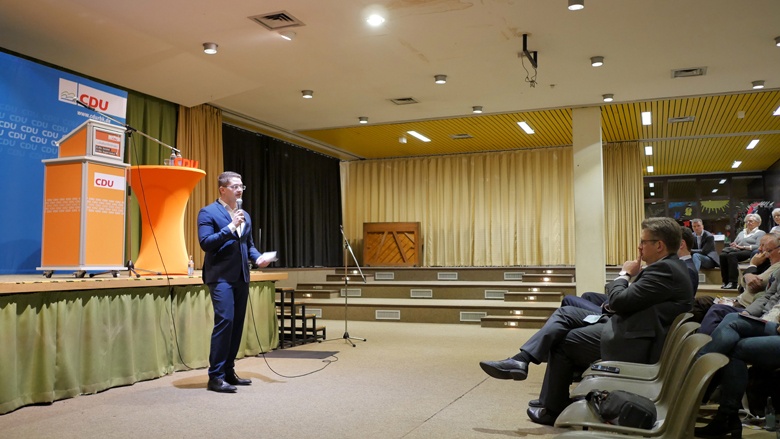 Christian Klicki bei der Lokalkonferenz in Burscheid