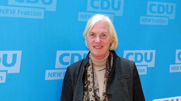 Dr. Anette Bunse MdL Dr. Anette Bunse MdL