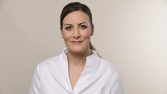 Yasmin Koerentz Yasmin Koerentz