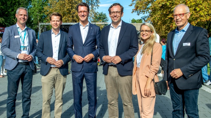 Ministerpräsident Hendrik Wüst in Bergisch Gladbach