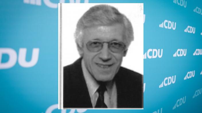 Joseph Gutmann † Joseph Gutmann †